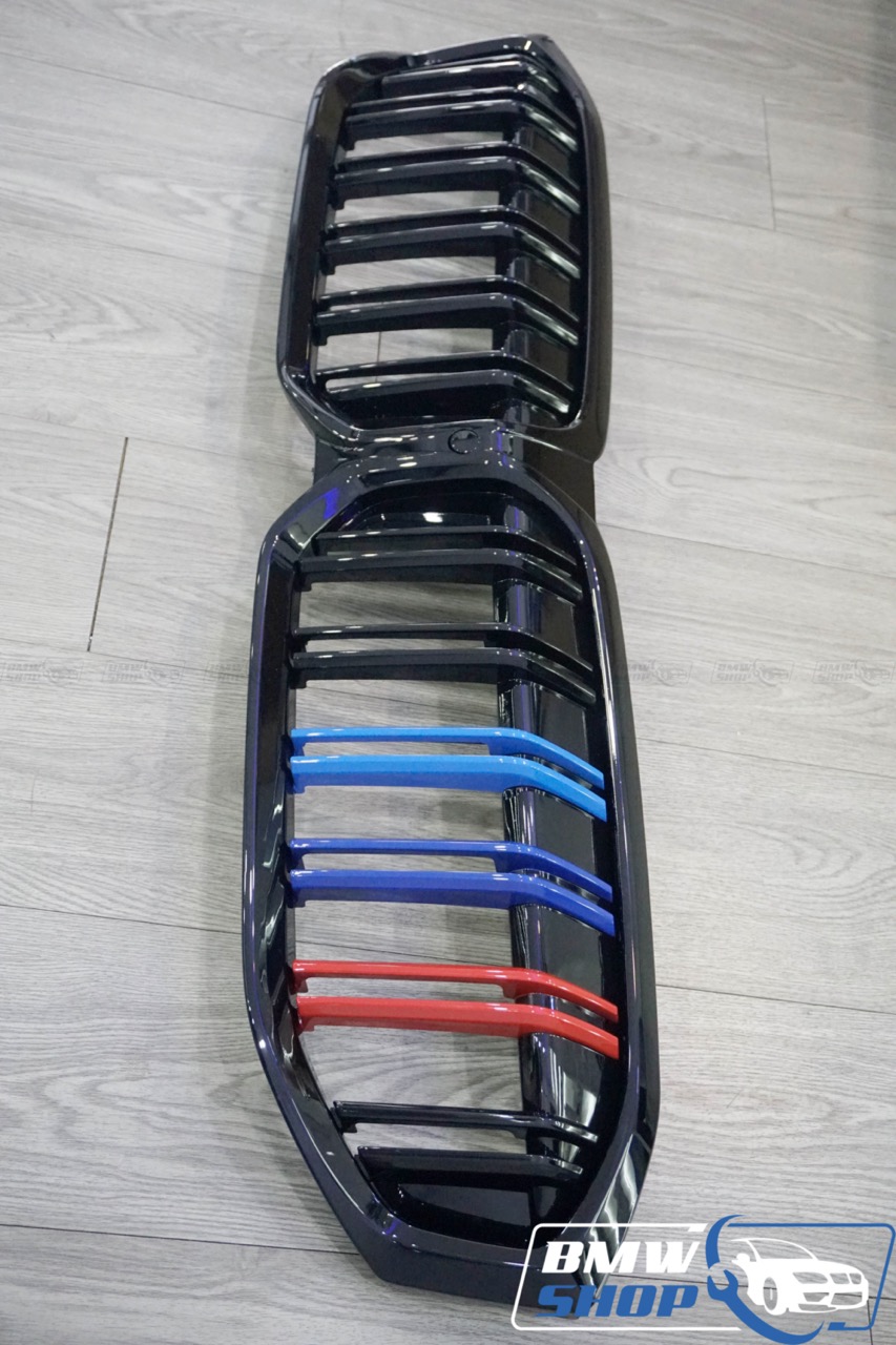 Mặt ca lăng BMW 3 Series G20 LCI M-Sport lan kép