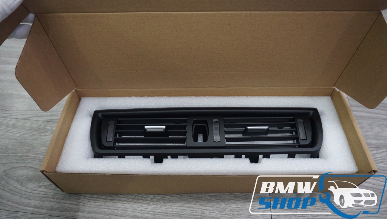 Cửa gió điều hoà trung tâm cho xe BMW F10 F11 F18