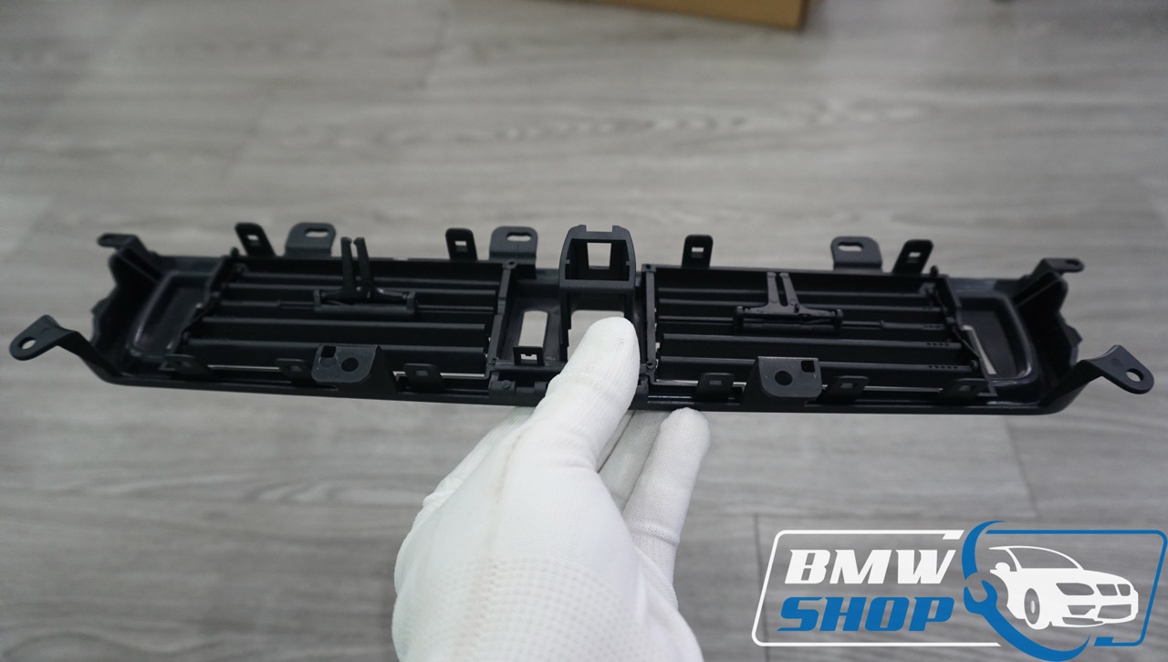 Cửa gió điều hoà trung tâm cho xe BMW F10 F11 F18
