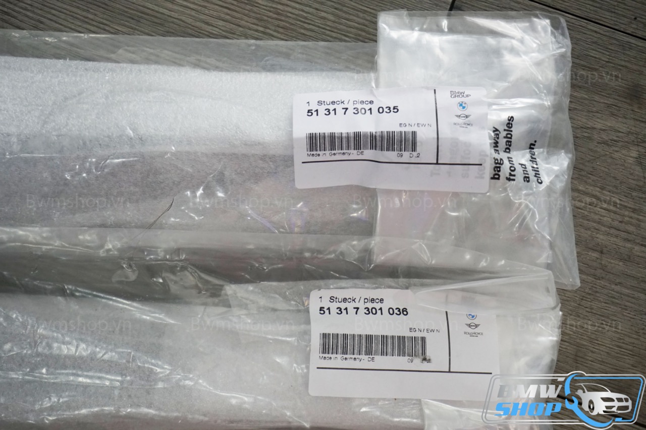 Ốp Cạnh Kính Lái BMW 5 Series G30 (2017+)