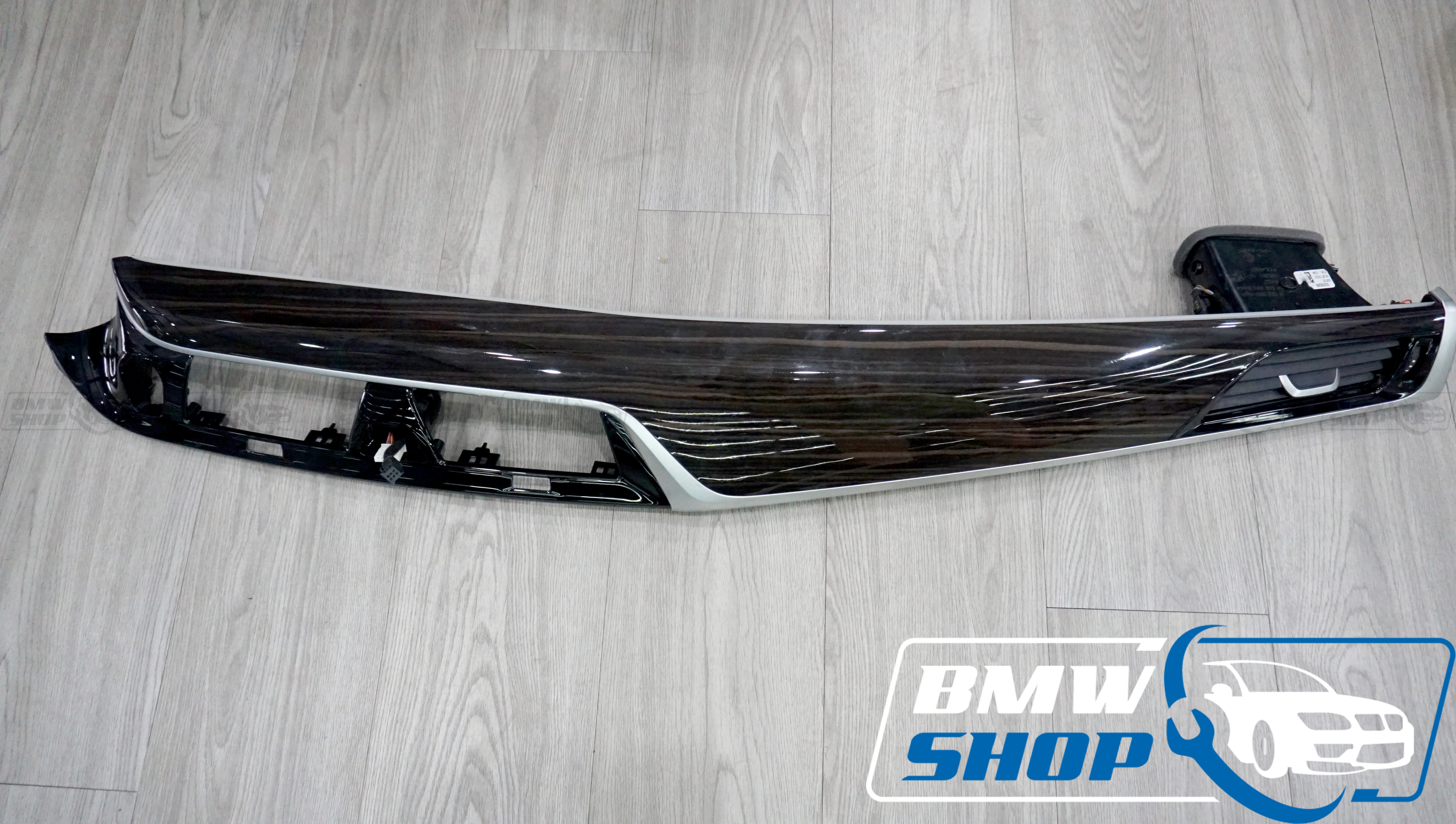 Trim gỗ cho xe BMW 5 Series G30