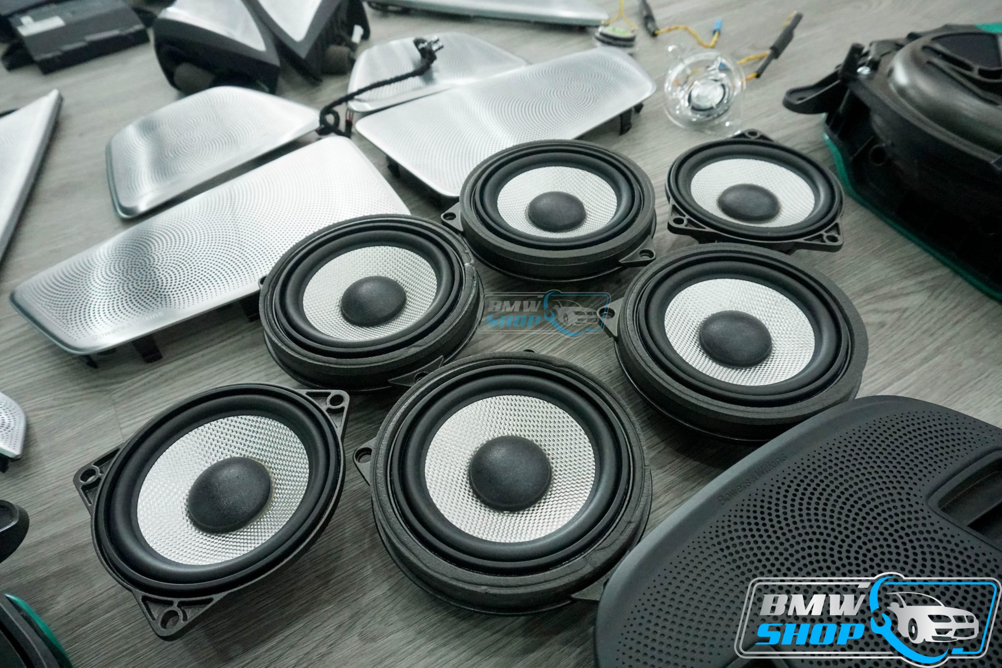 Loa Bowers & Wilkins cho xe BMW 5 Series G30, 7 Series G11 G12