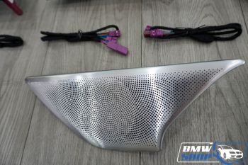 Cover Loa Bowers & Wilkins phát sáng BMW 5 Series G30