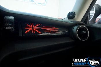 Đèn LED cờ anh ốp phía trên cốp phụ cho xe Mini Cooper